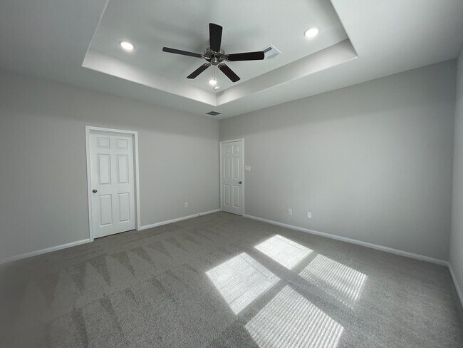 Building Photo - 1059 Rd 5736