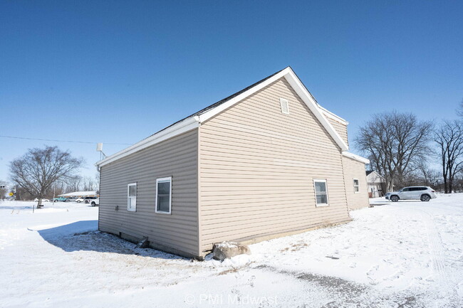 Building Photo - "Charming 2-Bed Oasis in New Palestine - C...