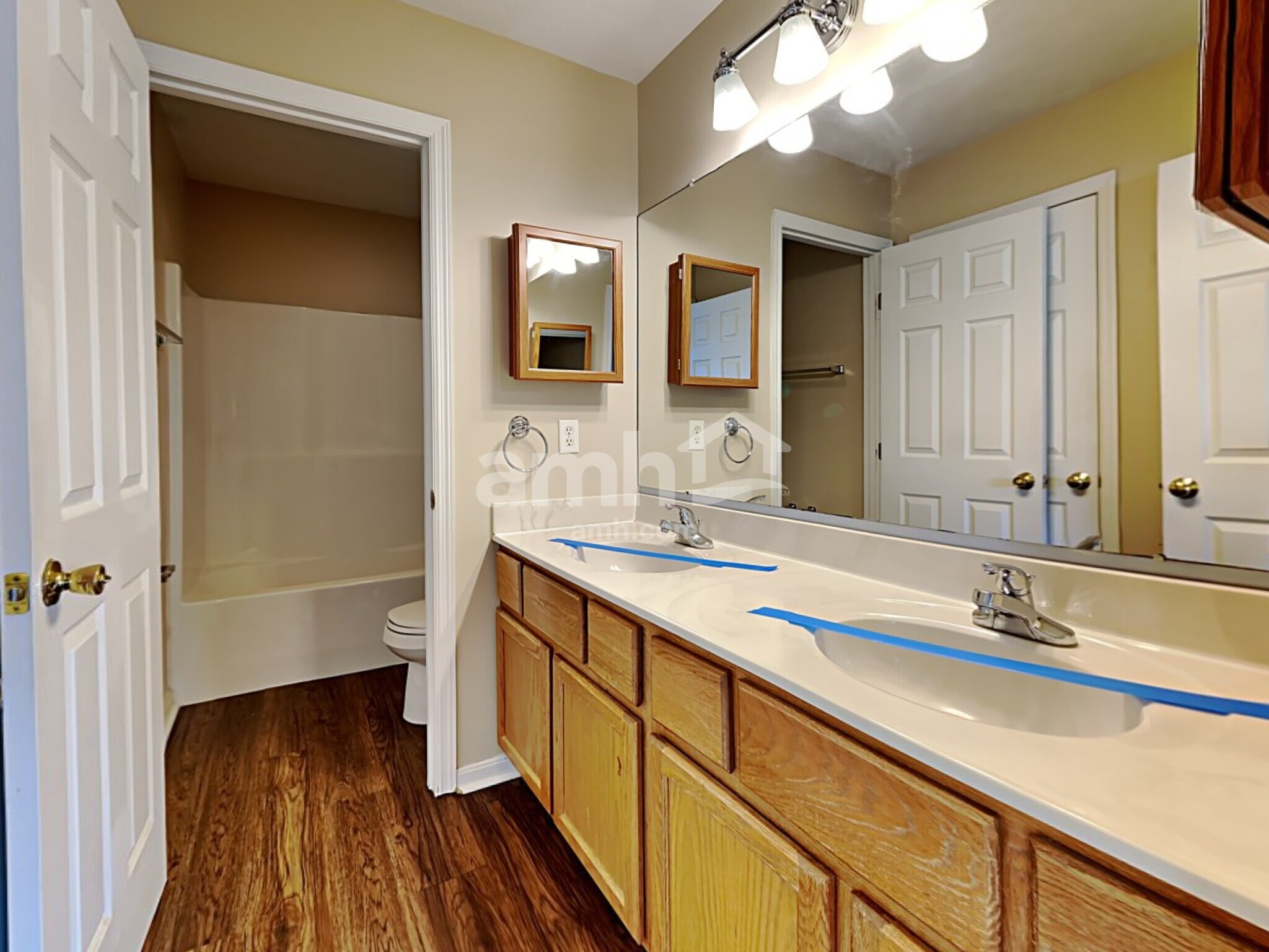 Building Photo - 4111 King Bird Ln