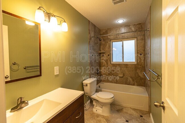 Building Photo - 2205 N 1100 W