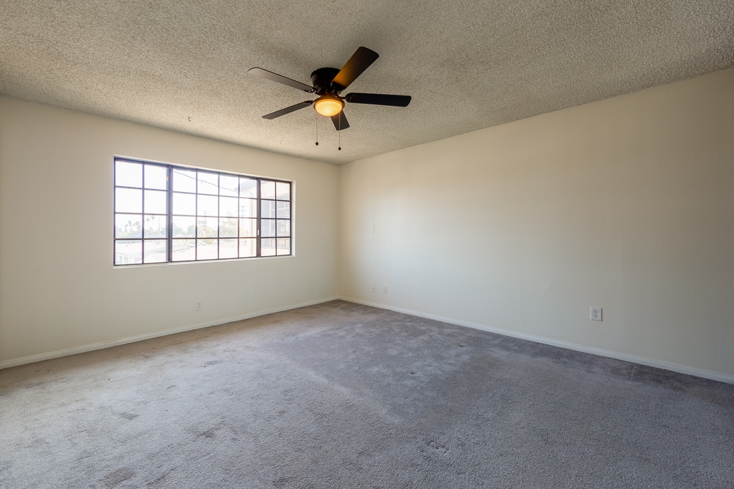 Building Photo - 5467 E Centralia St