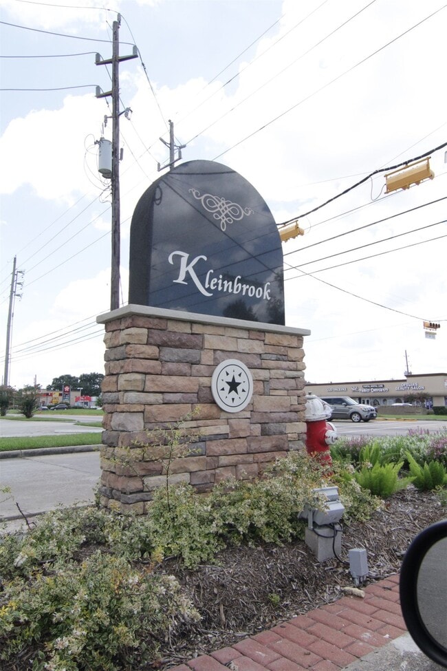 Building Photo - 12242 Kleinmeadow Dr