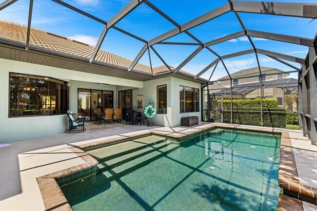 Building Photo - 14261 Sundial Pl