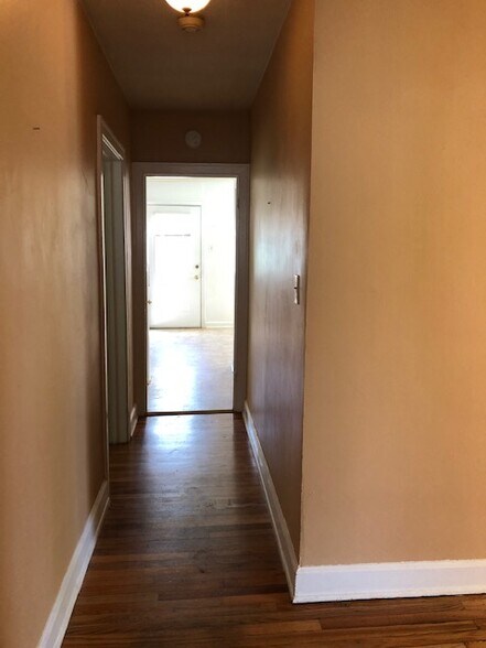 Building Photo - 2539 Owen Dr