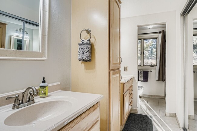 Building Photo - 13203 S Wamblee Valley Rd