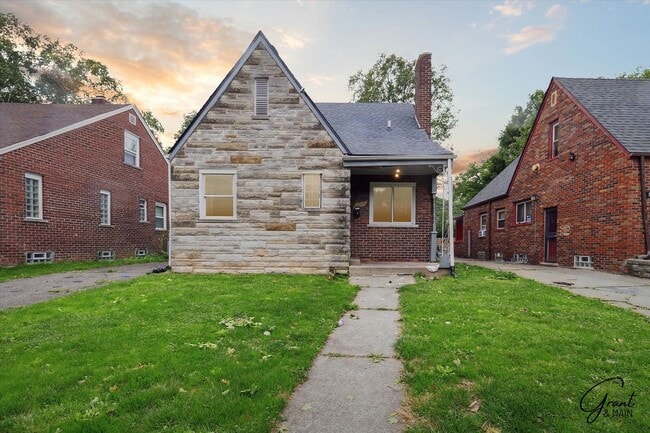 Primary Photo - $1,300/month - 3 Bed 1 Bath in Detroit