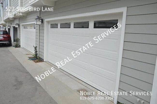 Building Photo - 527 Surfbird Ln