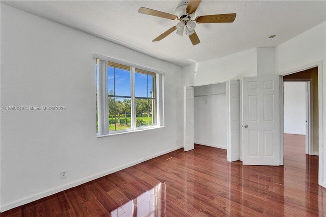 Building Photo - 10730 NW 56th Ct