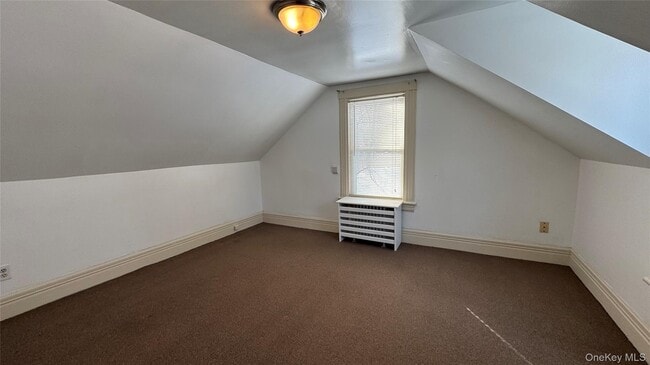 Building Photo - 626 NY-82