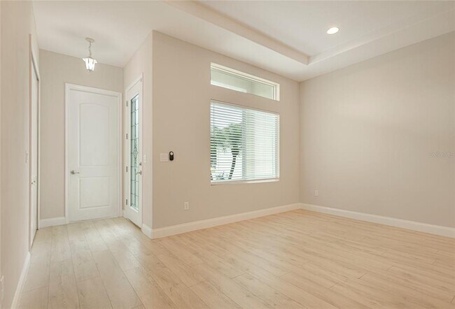 Building Photo - 1 Linden Pl