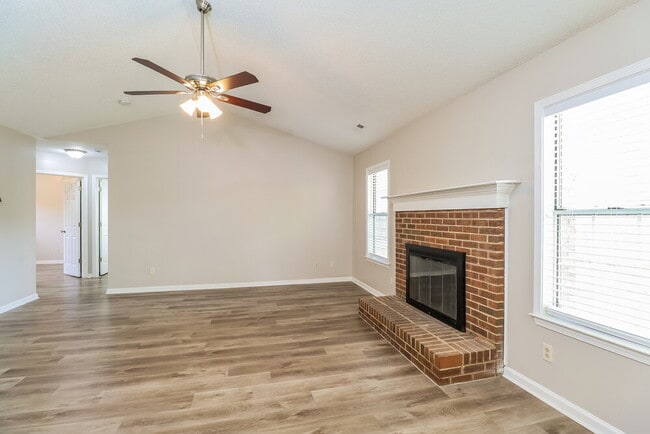 Building Photo - 4107 Regency Dr
