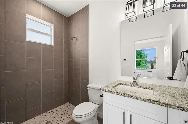 Building Photo - 4720/4722 21st St SW