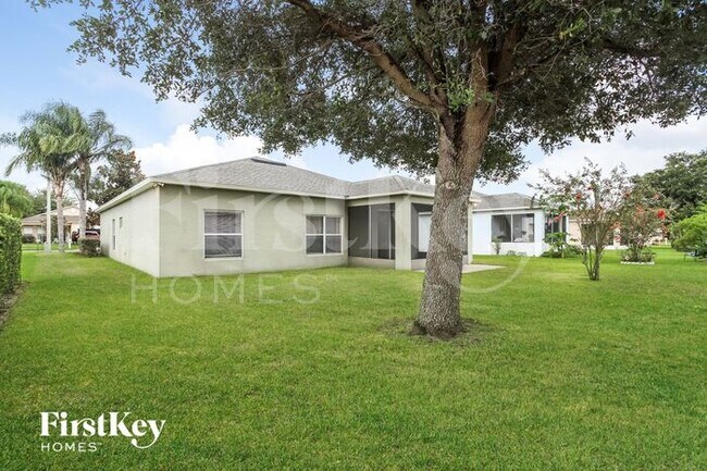 Building Photo - 5658 Forest Ridge Dr