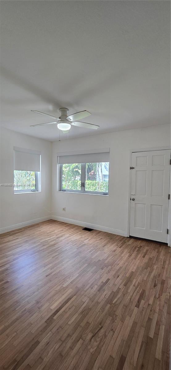 Building Photo - 3915 Ponce de Leon Blvd