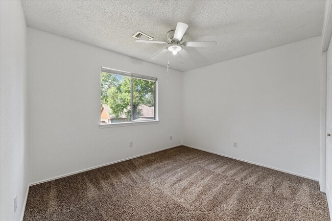 Building Photo - 4311 Piney Creek Ln