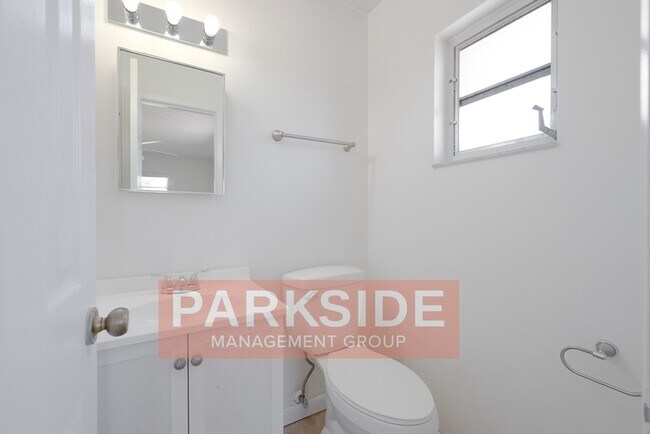 Building Photo - 665 Belltower Ave