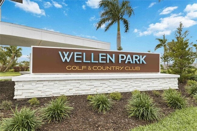 Building Photo - 12240 Wellen Golf St