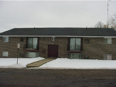 Building Photo - 1005 Johnson St