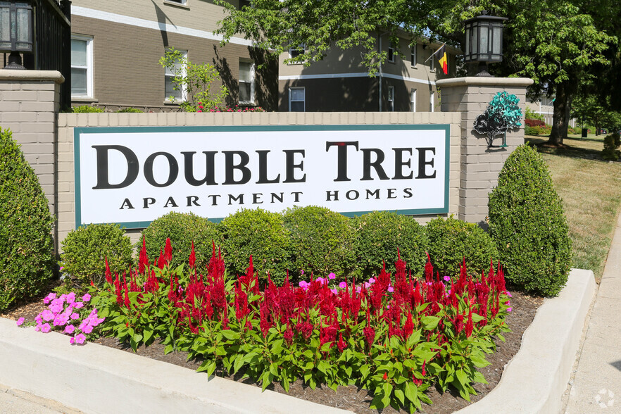 Primary Photo - Double Tree Apartments