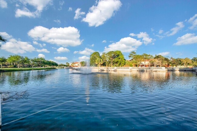 Building Photo - 40 SE Sedona Cir