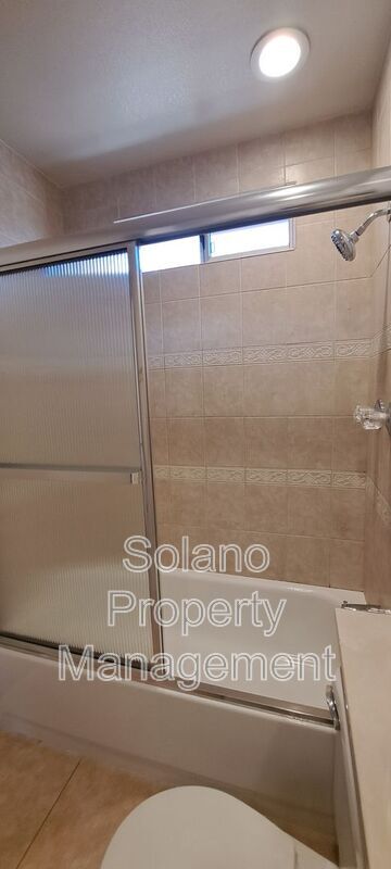 Building Photo - 320 Stamper Cir