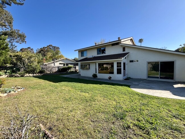 Building Photo - 3105 Blenkarne Dr