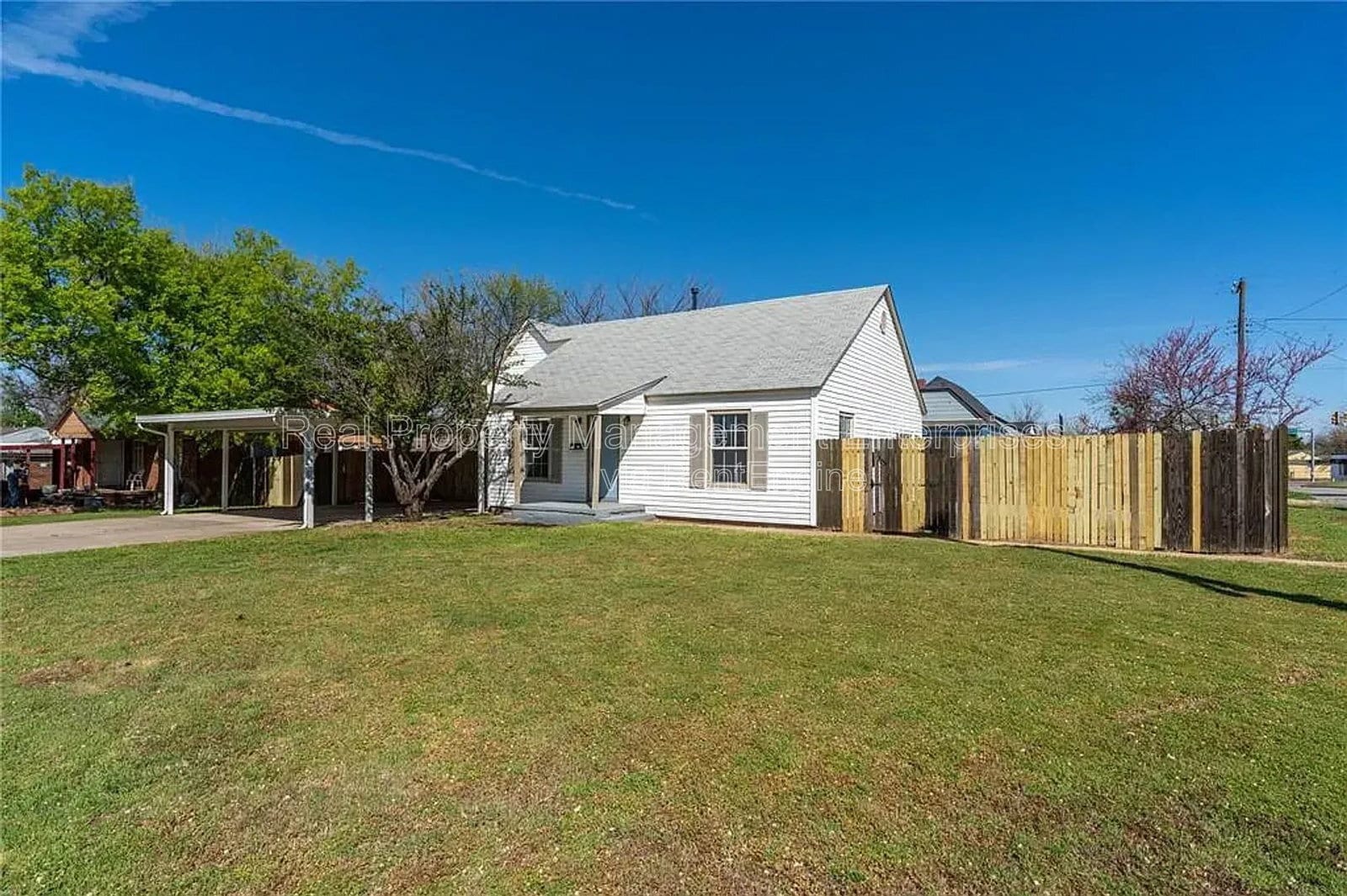 Building Photo - 3633 N Youngs Blvd