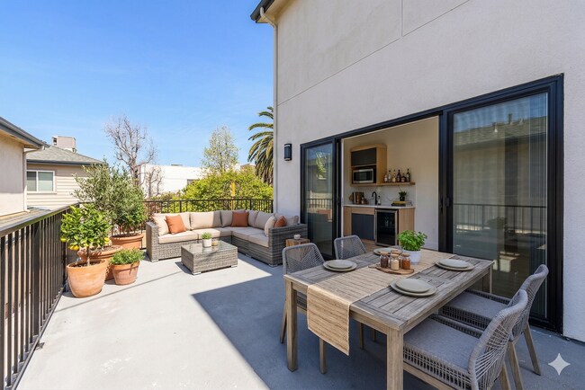 Building Photo - 1954 Purdue Ave