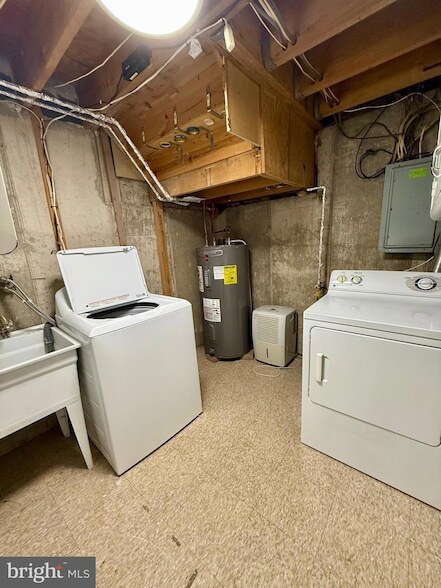 Building Photo - 3159 Spring House Ln