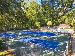 Pickleball Court - Creekwood Apartments