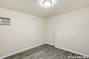 Building Photo - 466 Sandalwood Ln
