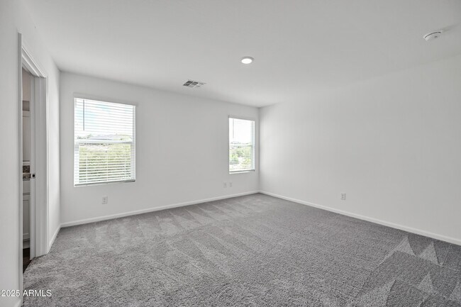 Building Photo - 1845 Yance Dr