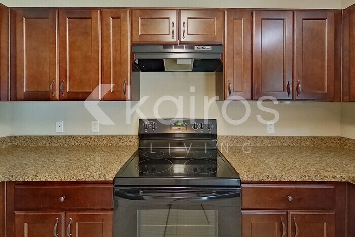 Building Photo - 13691 SW 43rd Cir