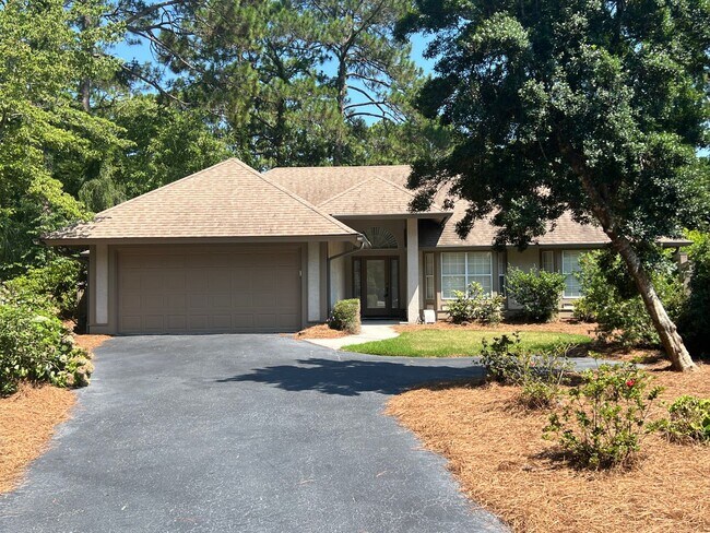 Building Photo - 20 Purple Martin Ln