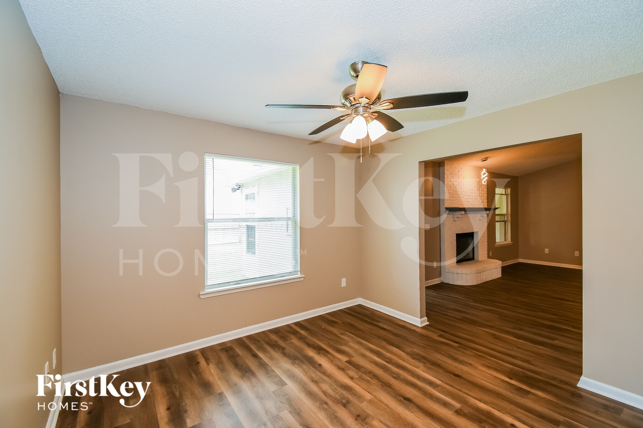 Building Photo - 10885 Copper Hill Dr