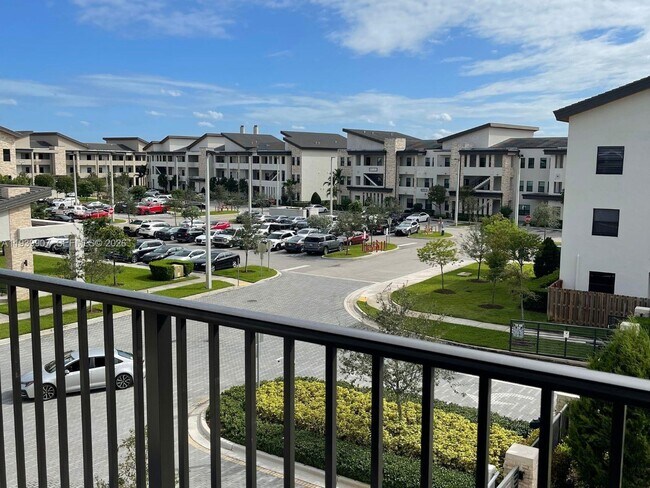 Building Photo - 7915 NW 104th Ave