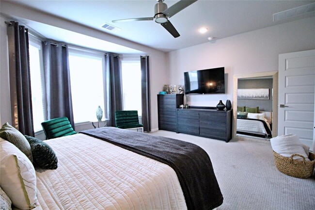 Building Photo - 8143 Bellwick Bay Ct