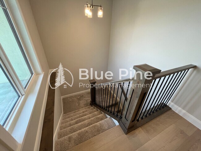 Building Photo - 6326 Ender Ln