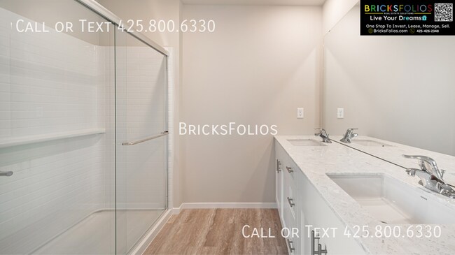 Building Photo - 1419 SW Fielder Pl