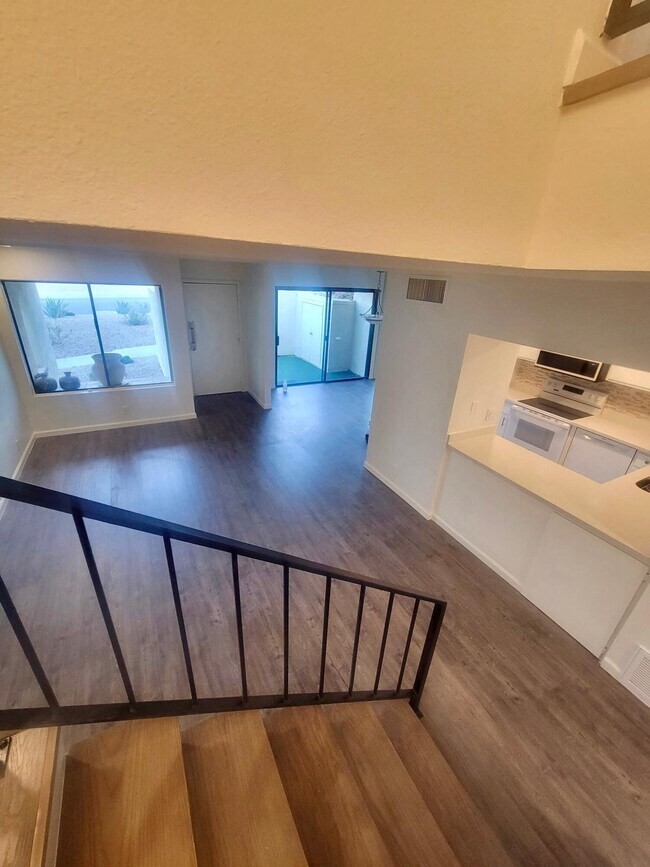 Building Photo - 45421 Lupine Ln