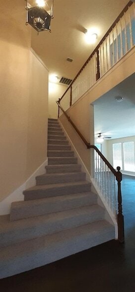 Building Photo - 4526 Julian Dr