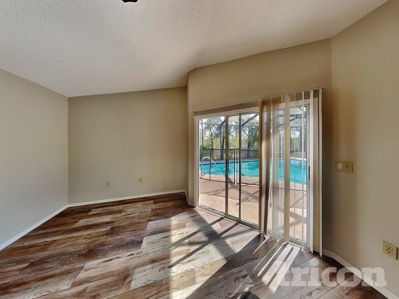Building Photo - 4944 Harbor Woods Dr