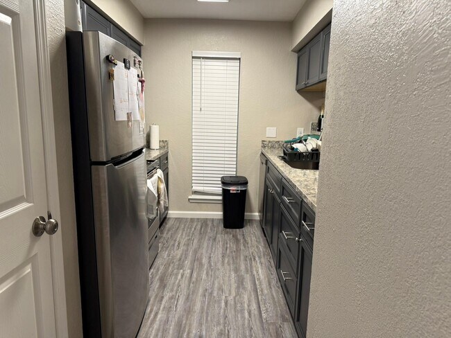 Building Photo - 16303 Lyons School Rd