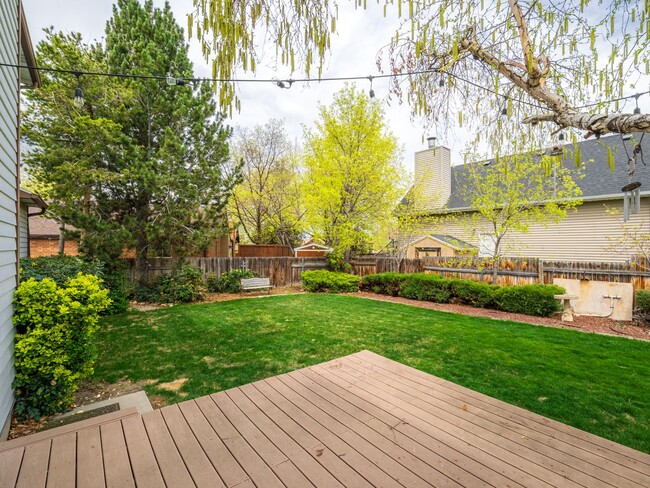 Building Photo - Spacious 5-Bedroom Home for Rent in Sandy, UT