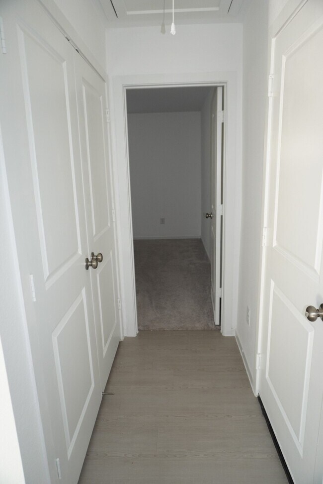 Building Photo - 16803 Great Stable Wy