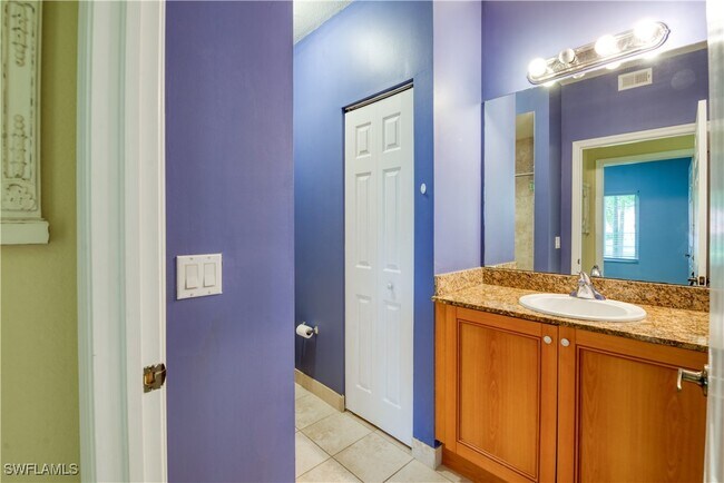 Building Photo - 20221 Estero Gardens Cir