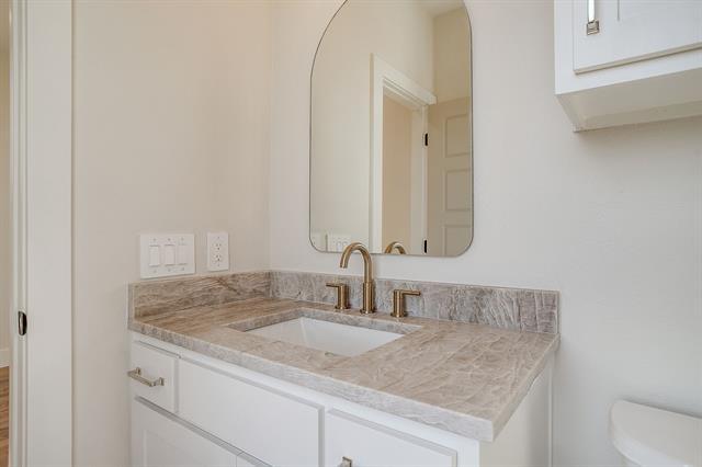 Building Photo - 2820 Weisenberger St