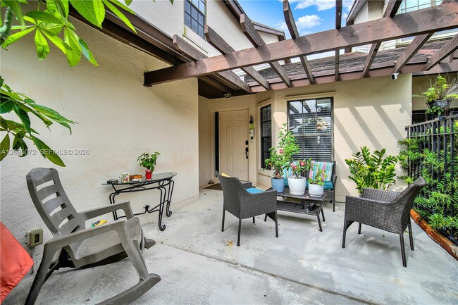 Building Photo - 10044 SW 137th Pl