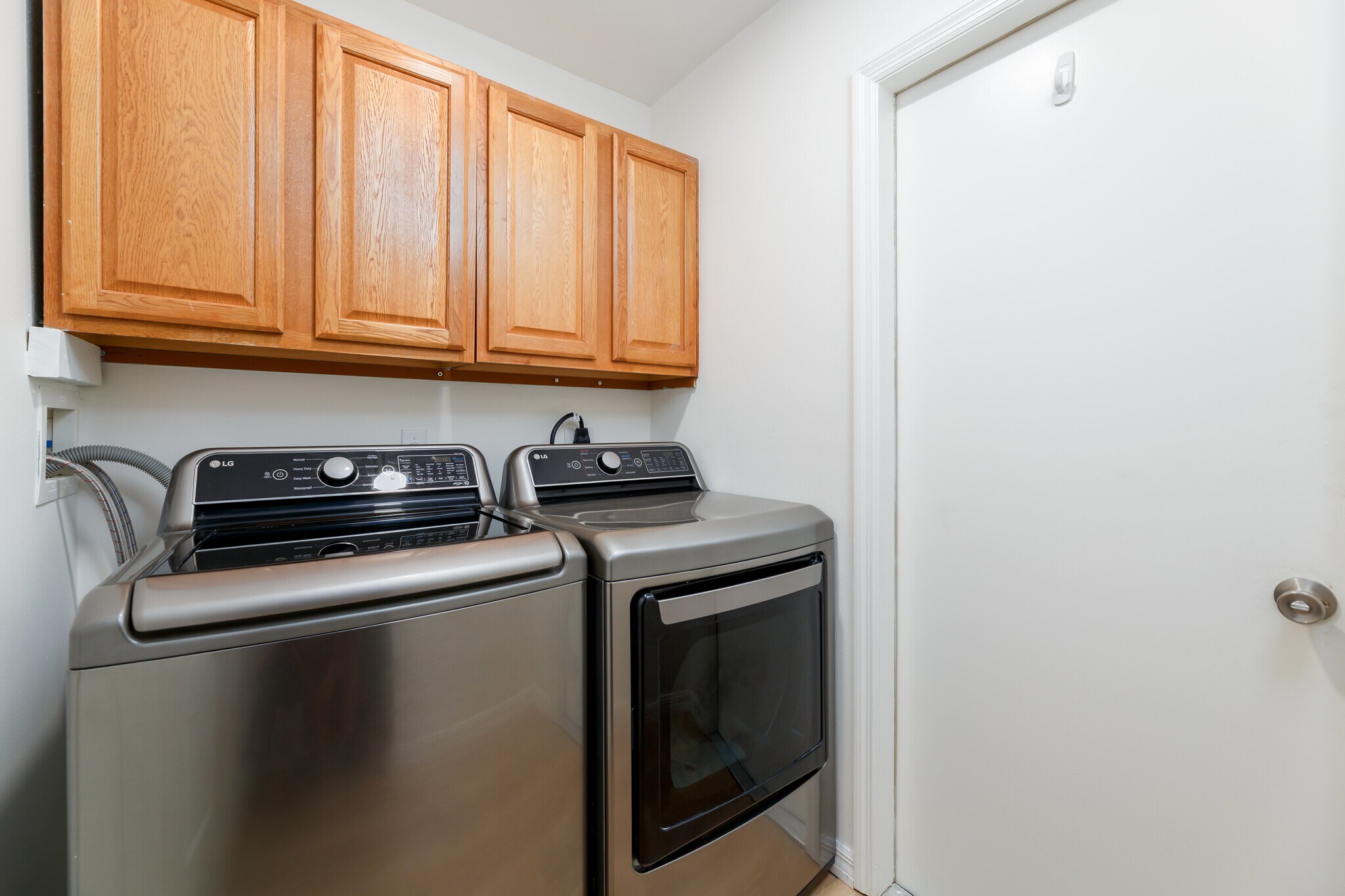 Building Photo - 4540 Bellaluna Dr