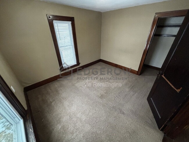 Building Photo - 1243 Crosby St NW